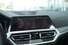 2022款宝马325Li