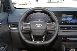 2022款福特领睿EcoBoost