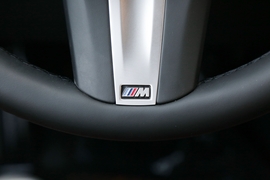2022款宝马330Li