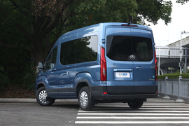 2022款上汽大通MAXUS