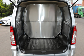 2022款五菱荣光S