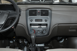 2022款五菱荣光S