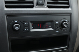 2022款五菱荣光S