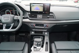 2022款奥迪Q5L