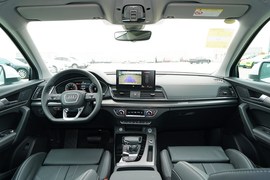 2022款奥迪Q5L
