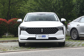 2022款奔腾B70