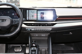 2022款吉利缤瑞COOL