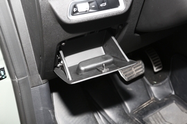 2022款吉利缤瑞COOL