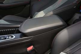 2022款吉利缤瑞COOL