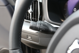 2023款沃尔沃XC60