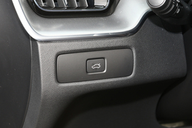 2023款沃尔沃XC60