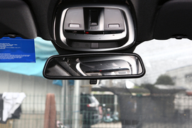 2023款沃尔沃XC60