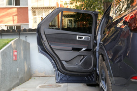 2023款福特探险者