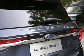 2023款福特探险者