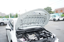 2022款丰田卡罗拉