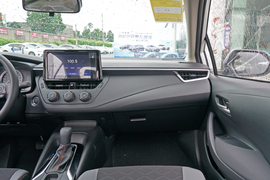 2022款丰田卡罗拉