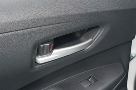 2022款丰田卡罗拉