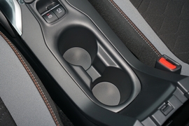 2022款丰田卡罗拉