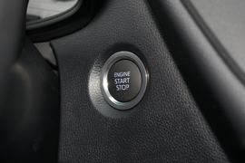 2022款丰田卡罗拉