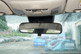 2022款丰田卡罗拉