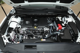 2022款丰田凯美瑞