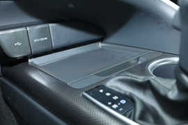 2022款丰田凯美瑞