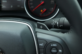 2022款丰田凯美瑞