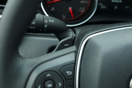 2022款丰田凯美瑞