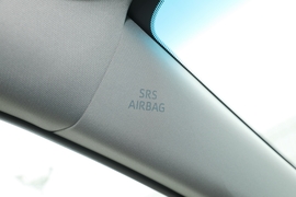 2022款丰田凯美瑞