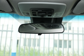 2022款丰田凯美瑞