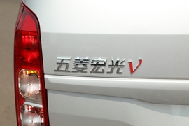 2022款五菱宏光V