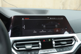 2022款宝马330i