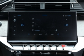   2022款标致408 1.6T顶配型