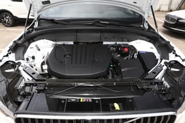 2022款沃尔沃XC60
