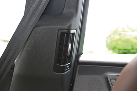 2022款沃尔沃XC60