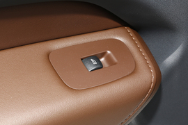 2022款沃尔沃XC60