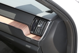 2022款沃尔沃XC60