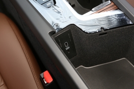 2022款沃尔沃XC60