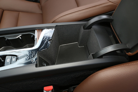 2022款沃尔沃XC60