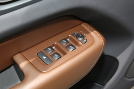 2022款沃尔沃XC60