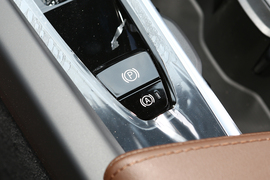 2022款沃尔沃XC60