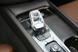 2022款沃尔沃XC60