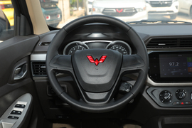 2021款五菱宏光S