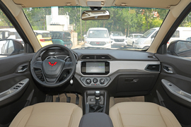 2021款五菱宏光S