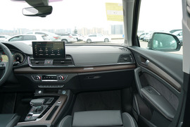 2022款奥迪Q5L