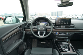 2022款奥迪Q5L