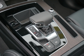 2022款奥迪Q5L