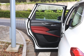2022款上汽大通MAXUS