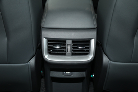 2022款东风风神皓极