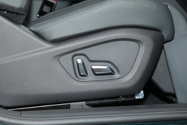 2022款东风风神皓极